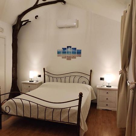 Casa Janas Affittacamere Bed & Breakfast Пишинас Экстерьер фото
