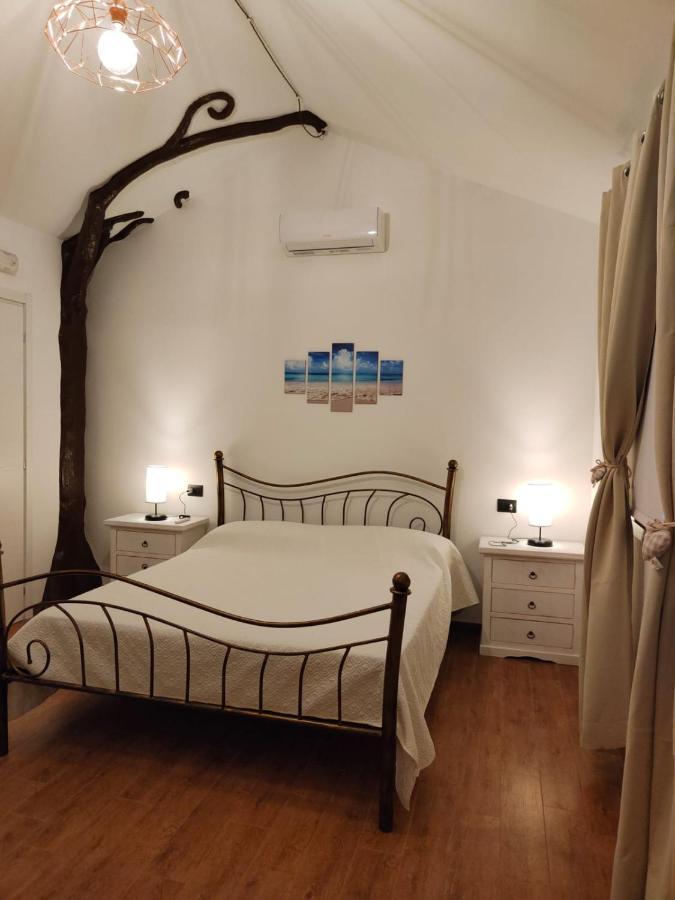 Casa Janas Affittacamere Bed & Breakfast Пишинас Экстерьер фото